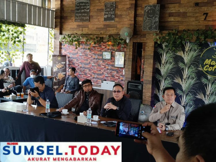 VIRAL Mantan Wali Kota Palembang Yang di Duga Penipuan Itu angkat Bicara