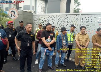 Ratusan Massa Garda Prabowo DKD Sumatera Selatan Geruduk Kantor Gubernur Sumsel
