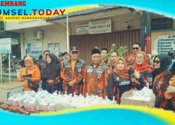 Majelis Pimpinan Cabang Pemuda Pancasila Kota Palembang Berbagi Takjil