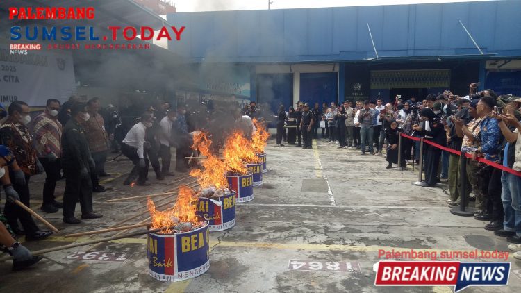 Bea Cukai Sumbagtim Kembali Musnahkan Barang Hasil Penindakan Eks Tegahan Kepabeanan dan Cukai Tahun Anggaran 2025